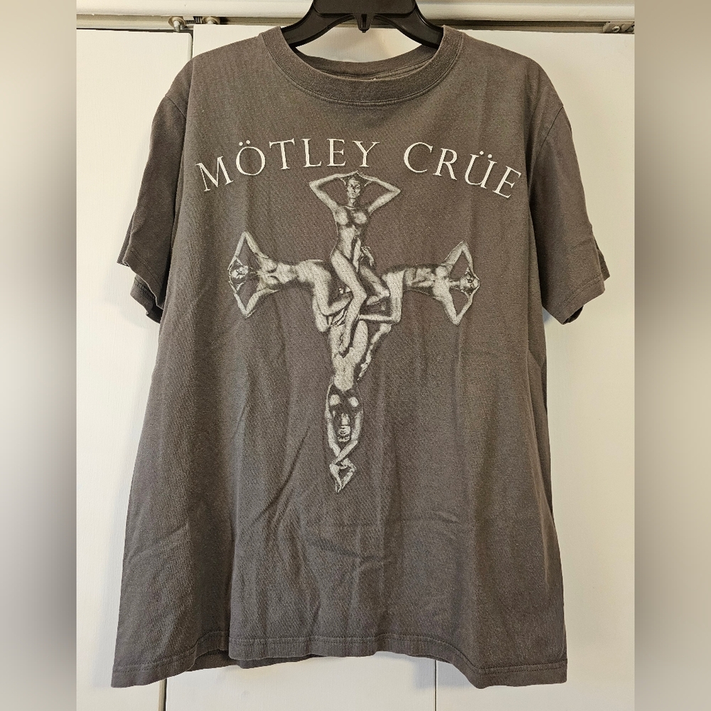 Motley Crew '08 Concert T-shirt